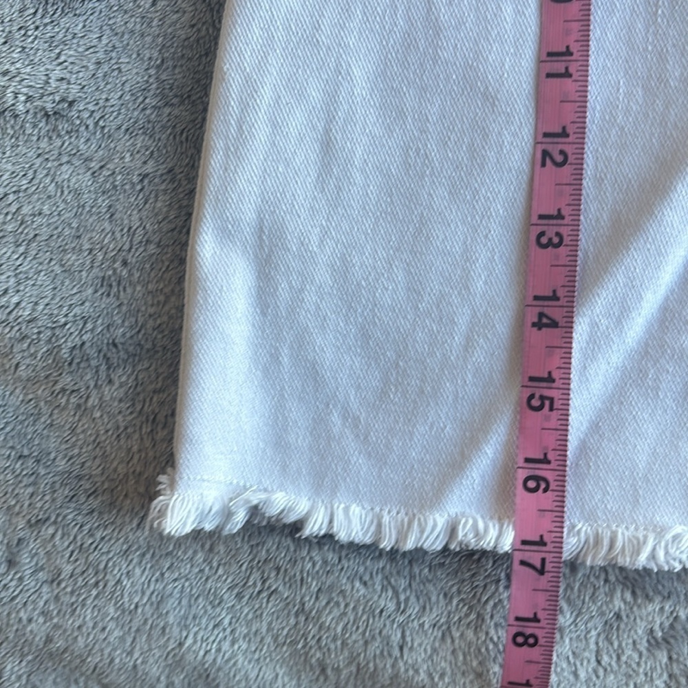 Harper Mini Skirt in White Denim Size Large EUC - Picture 5 of 6
